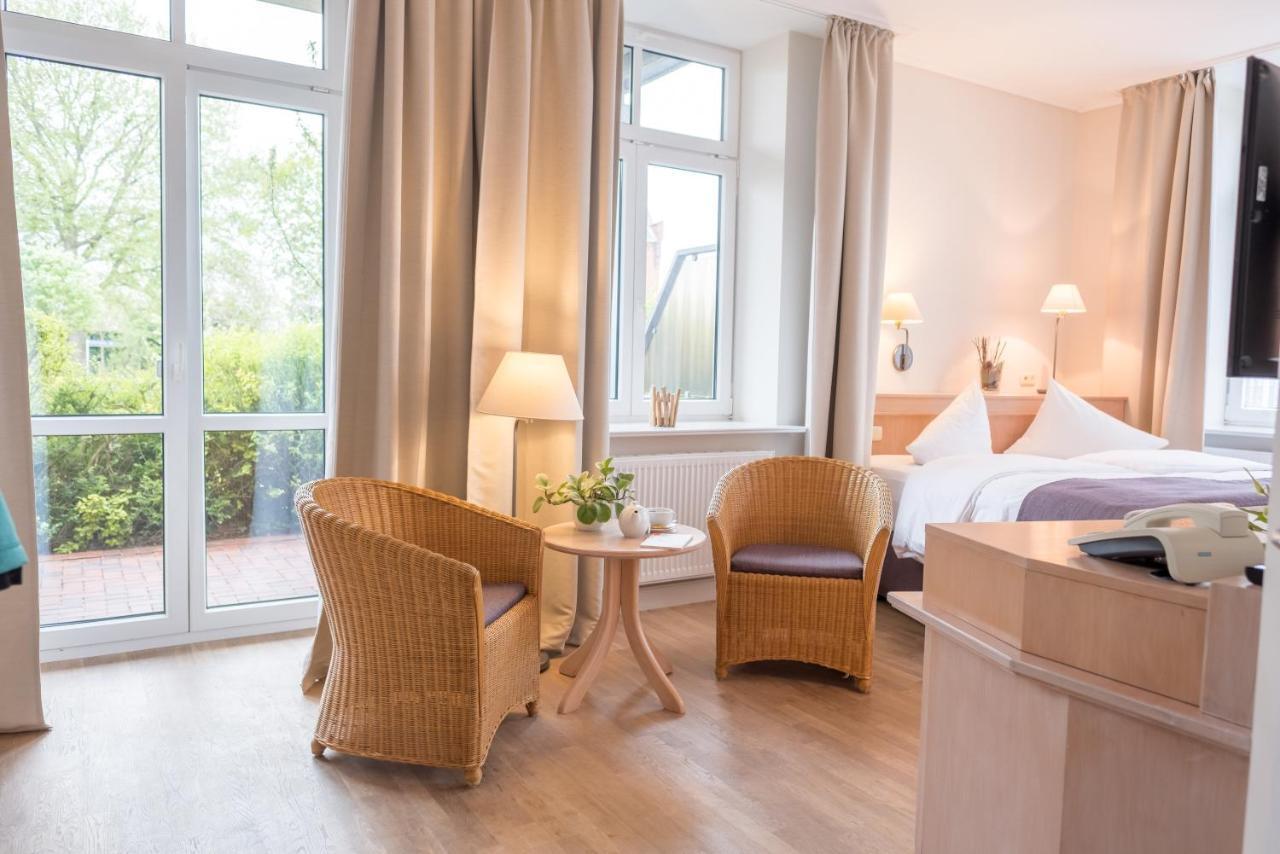 Be Bio Hotel Be Active - Naehe Historischer Hafen Toenning Exterior photo